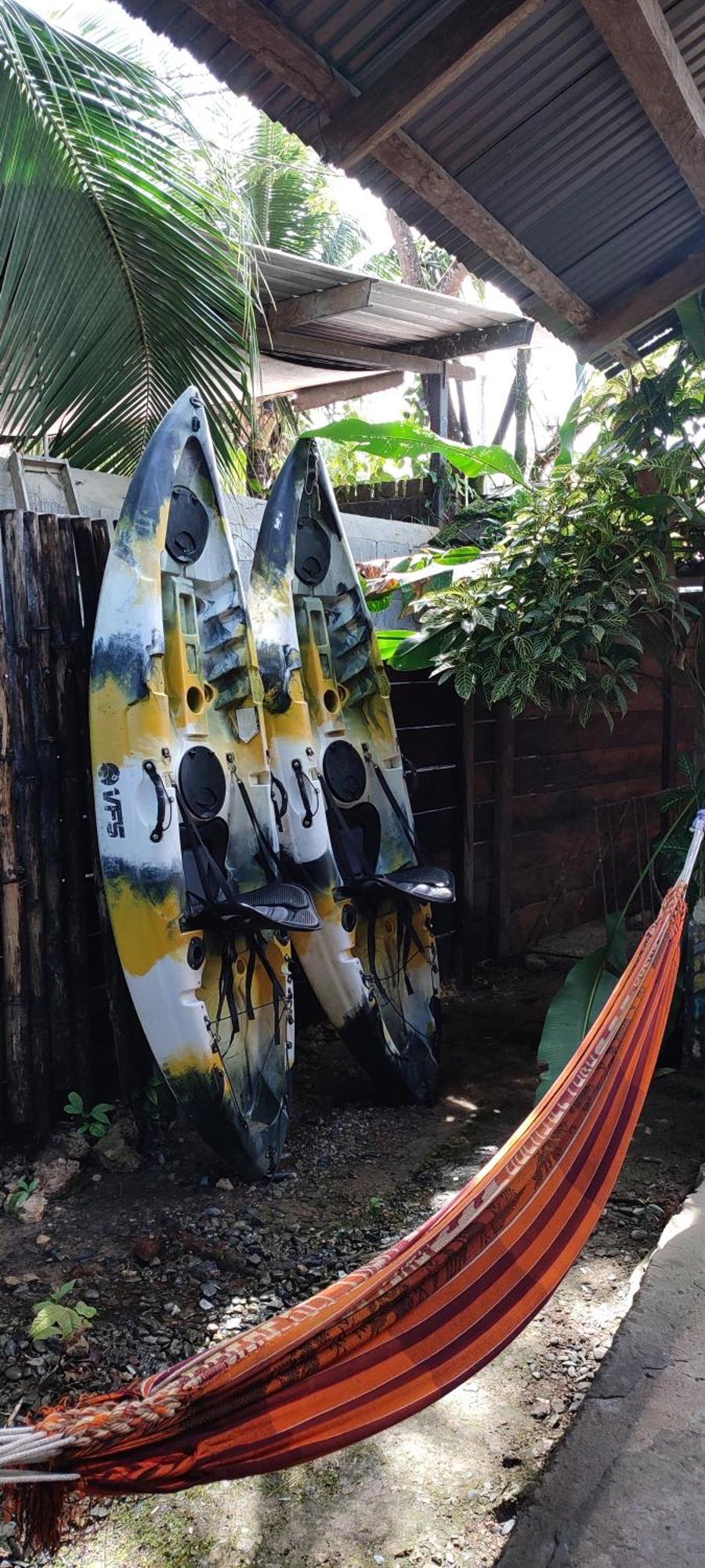 La Y Surf Camp Hotel Bocas Town Exterior photo